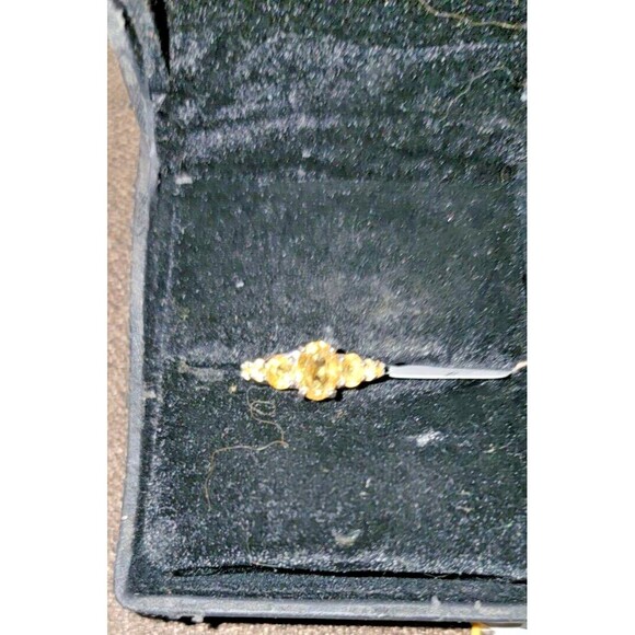 Cushion cut center Citrine gemstone w 6 faceted Sterling Silver, 9.5 - Picture 11 of 12